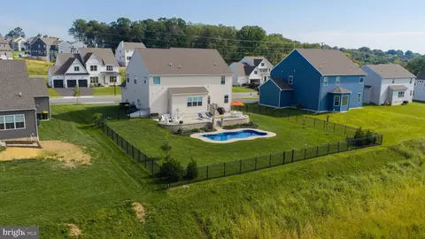 View/Area - 117 Cameron Ln, Lititz, PA 17543 photo 4 of 11