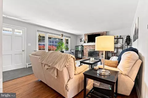 Other - 18 Pfautz Ave, Lititz, PA 17543 photo 2 of 12