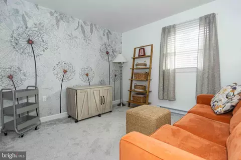 Bedroom - 543 Golden St, Lititz, PA 17543 photo 3 of 4