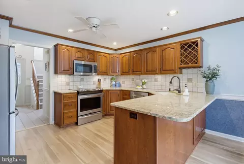Kitchen - 20 Wade Dr, Lititz, PA 17543 photo 1 of 2