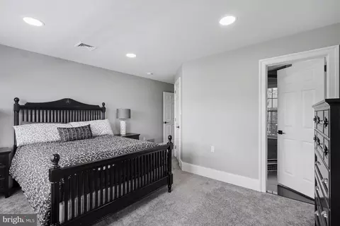 Bedroom - 671 Bent Creek Dr, Lititz, PA 17543 photo 6 of 7