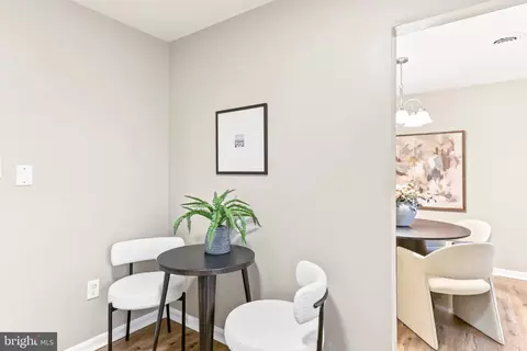 Dining - 30 Buttonwood Dr, Lititz, PA 17543 photo 4 of 4