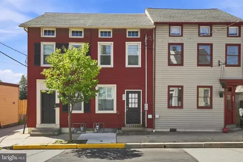20 S 4th St, Columbia, PA 17512