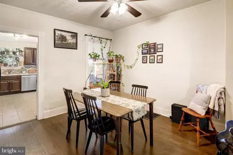 Dining - 829 5th, Lancaster, PA 17603 photo 1 of 2