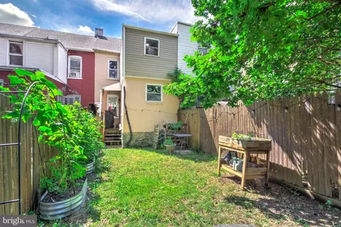 Exterior - 829 5th, Lancaster, PA 17603 photo 3 of 4