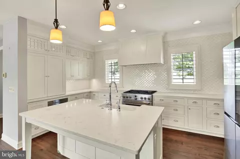 Kitchen - 640 Snyder Rd, Lititz, PA 17543 photo 1 of 4