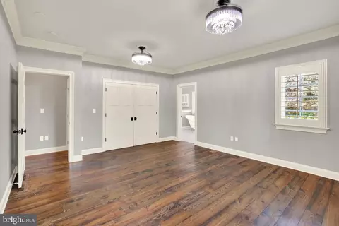 Bedroom - 640 Snyder Rd, Lititz, PA 17543 photo 2 of 10