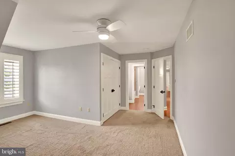 Bedroom - 640 Snyder Rd, Lititz, PA 17543 photo 8 of 10