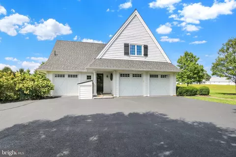 Exterior - 640 Snyder Rd, Lititz, PA 17543 photo 13 of 14
