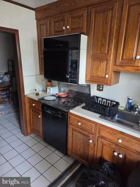Kitchen - 340 E Marion St, Lititz, PA 17543 photo 1 of 1