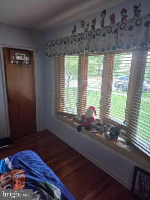 Bedroom - 340 E Marion St, Lititz, PA 17543 photo 2 of 6