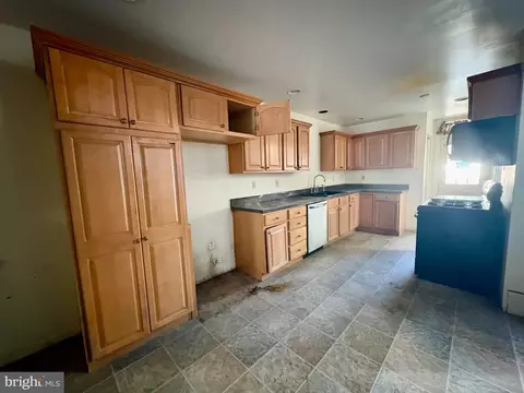 Kitchen - 208 Ruby St, Lancaster, PA 17603 photo 1 of 2