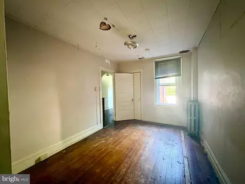 Bedroom - 208 Ruby St, Lancaster, PA 17603 photo 2 of 8