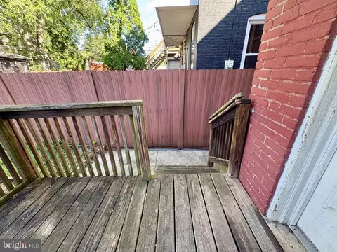 Exterior - 208 Ruby St, Lancaster, PA 17603 photo 8 of 10