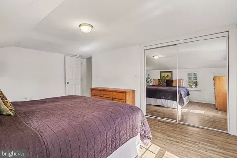 Bedroom - 109 Leaman St, Lititz, PA 17543 photo 2 of 6