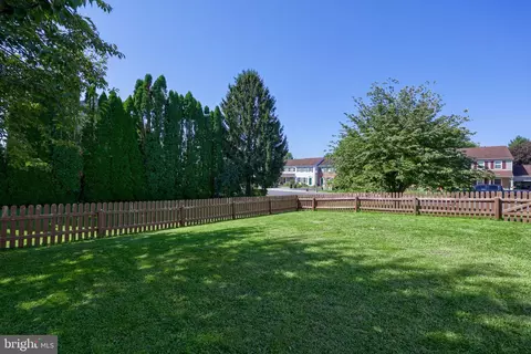 Exterior - 2 Brookview Dr, Lititz, PA 17543 photo 7 of 7