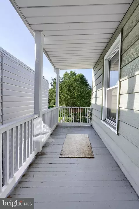 Exterior - 26 W Orange St, Lititz, PA 17543 photo 3 of 11