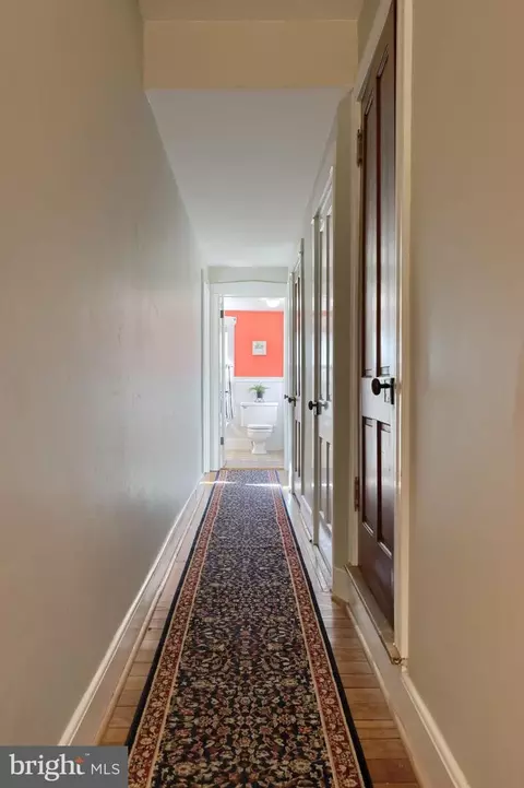 Entry Way - 26 W Orange St, Lititz, PA 17543 photo 9 of 11