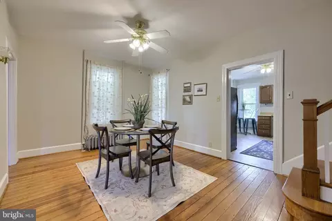 Dining - 26 W Orange St, Lititz, PA 17543 photo 3 of 4