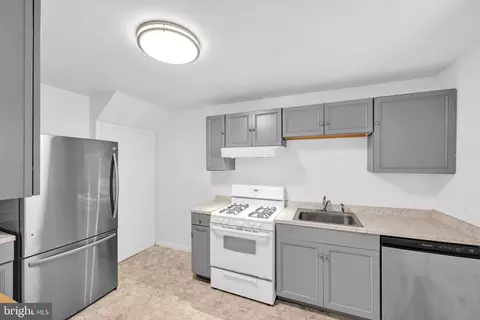 Kitchen - 32 Ruby St, Lancaster, PA 17603 photo 1 of 1