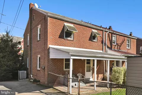 Exterior - 32 Ruby St, Lancaster, PA 17603 photo 5 of 6