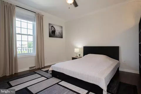 Bedroom - 631 12 W Orange St, Lititz, PA 17543 photo 5 of 11