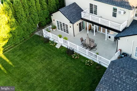 Exterior - 631 12 W Orange St, Lititz, PA 17543 photo 15 of 26
