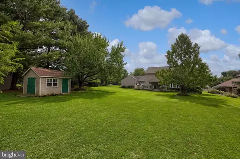 Exterior - 24 Countryside Ln, Lititz, PA 17543 photo 8 of 8