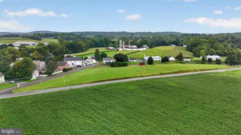0 Middle Creek Rd, Lititz, PA 17543 photo 5