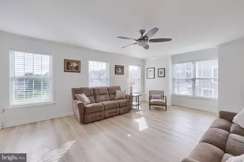 Living - 710 Keller Dr, Lititz, PA 17543 photo 3 of 3