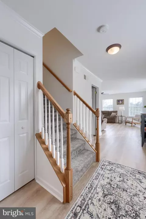 Entry Way - 710 Keller Dr, Lititz, PA 17543 photo 2 of 4