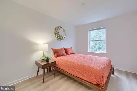 Bedroom - 710 Keller Dr, Lititz, PA 17543 photo 4 of 5