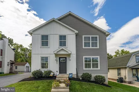 231 E Fulton St, Ephrata, PA 17522