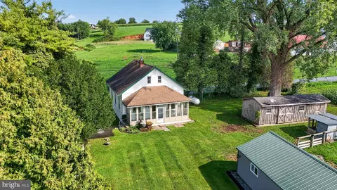 325 Cambridge Rd, Narvon, PA 17555