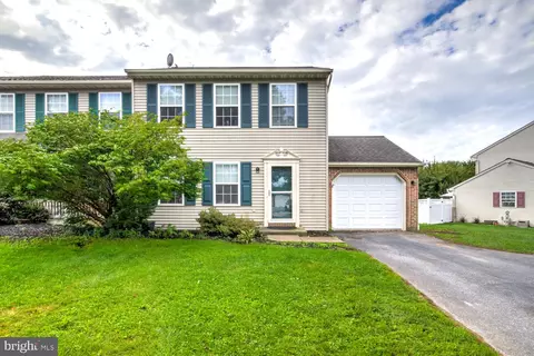 44 Ashley Dr, Marietta, PA 17547