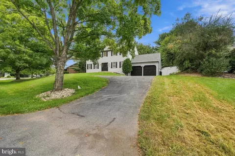 Other - 39 Brookwood Dr, Lititz, PA 17543 photo 1 of 18