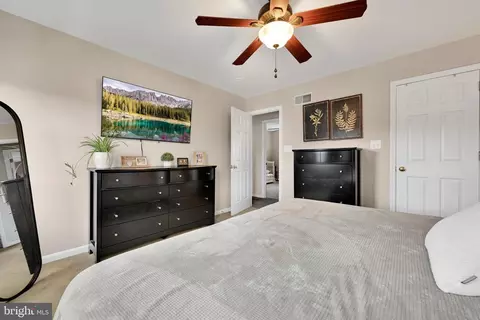 Bedroom - 113 Laurie Ln, Lititz, PA 17543 photo 2 of 4