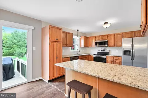Kitchen - 113 Laurie Ln, Lititz, PA 17543 photo 4 of 4