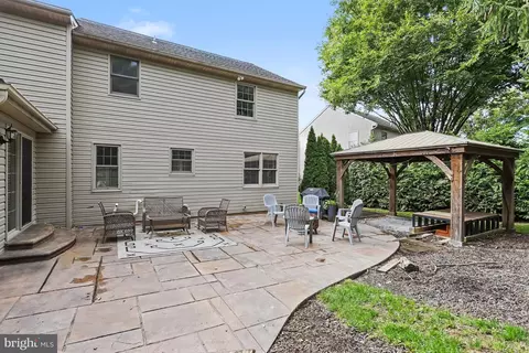 Exterior - 157 Kings Gate Dr, Lititz, PA 17543 photo 7 of 9