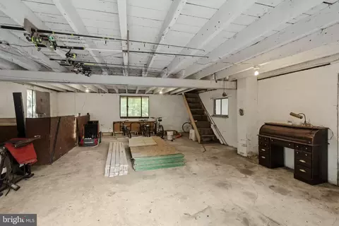 Entry Way - 115 Skyview Ln, Lititz, PA 17543 photo 6 of 6