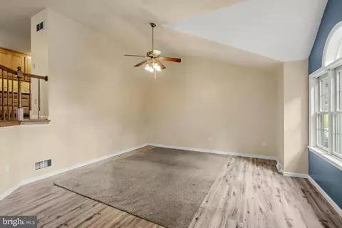 Living - 115 Skyview Ln, Lititz, PA 17543 photo 1 of 5