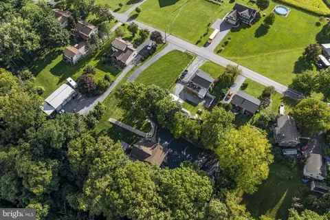 View/Area - 115 Skyview Ln, Lititz, PA 17543 photo 5 of 7