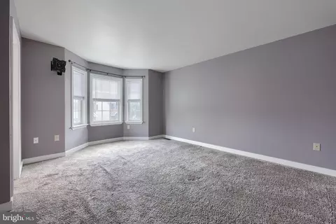 Living - 476 Balmer Rd, Lititz, PA 17543 photo 4 of 4