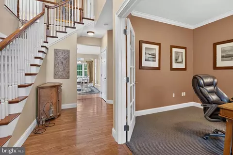 Entry Way - 3008 Weaver Rd, Lititz, PA 17543 photo 4 of 7