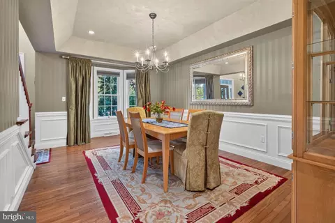 Dining - 3008 Weaver Rd, Lititz, PA 17543 photo 1 of 1