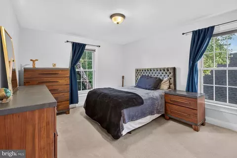 Bedroom - 3008 Weaver Rd, Lititz, PA 17543 photo 3 of 4