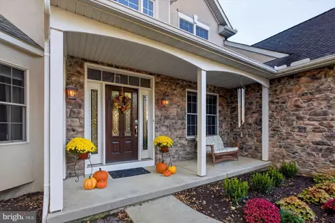 Exterior - 3008 Weaver Rd, Lititz, PA 17543 photo 6 of 6