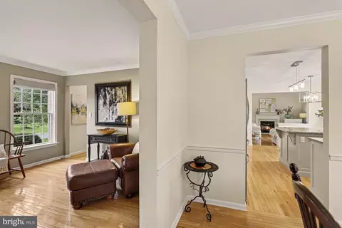 Entry Way - 378 Squire Ln, Lititz, PA 17543 photo 3 of 3