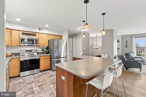 Kitchen - 207 Weaver Dr, Lititz, PA 17543 photo 1 of 2
