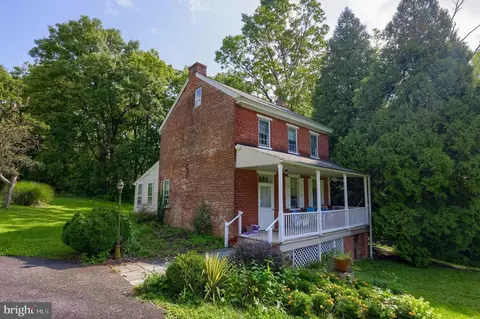 Exterior - 751 Stackstown Rd, Bainbridge, PA 17502 photo 1 of 17